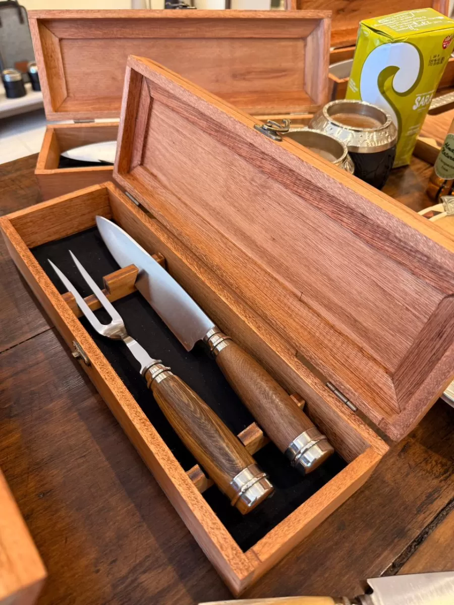 Trinchar premium madera